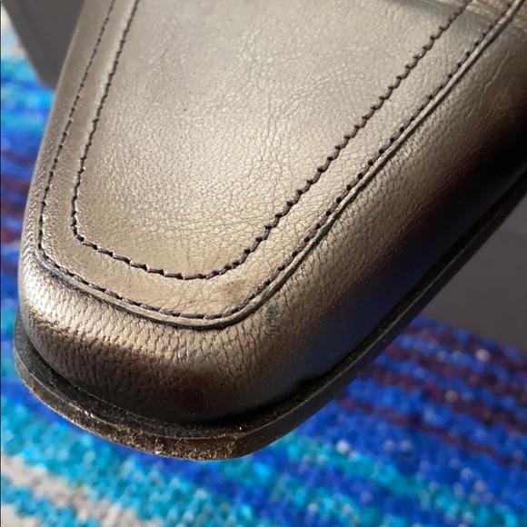 Donald J. Pliner Men’s Leather Loafer - Picture 4 of 6